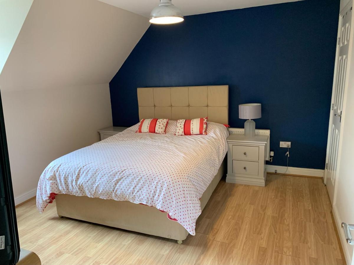 Holiday home Family Fun Haven: Triple-level With Games Ashford (Kent)