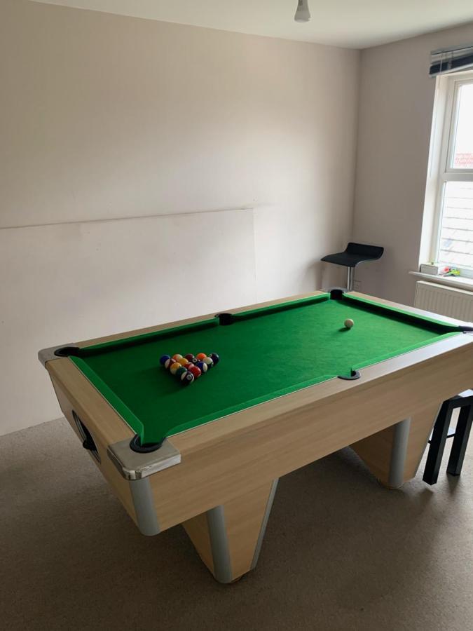 Holiday home Family Fun Haven: Triple-level With Games Ashford (Kent)